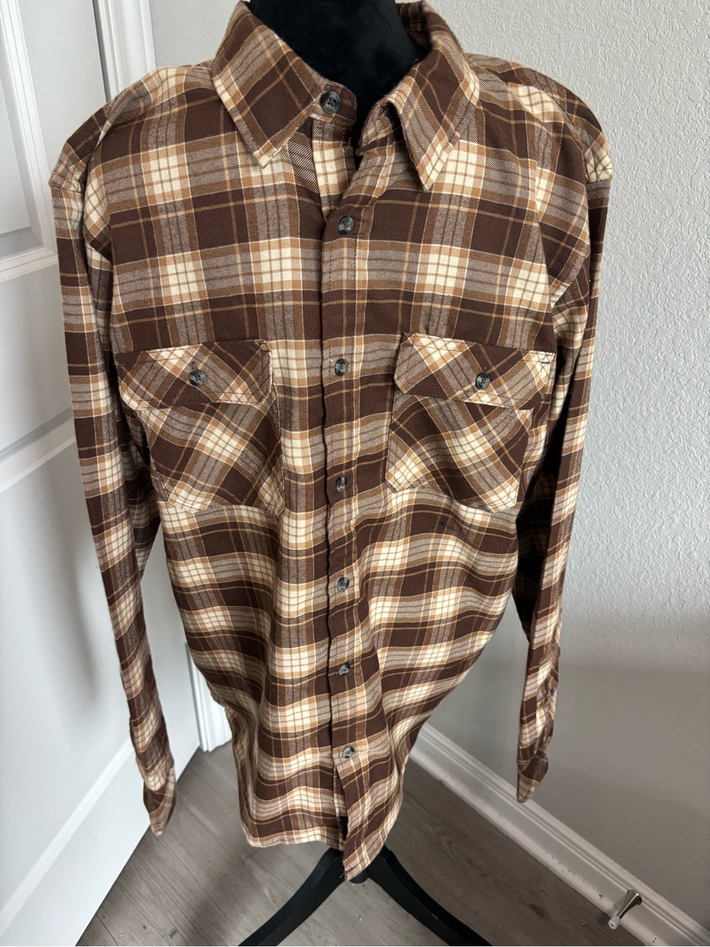 Magellan Men’s Outdoor LS Pecos Ridge Flannel Carafe Plaid NWT size Large